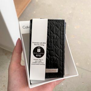 NEW*Calvin Klein Card Case w/Multi Key Rings 74284